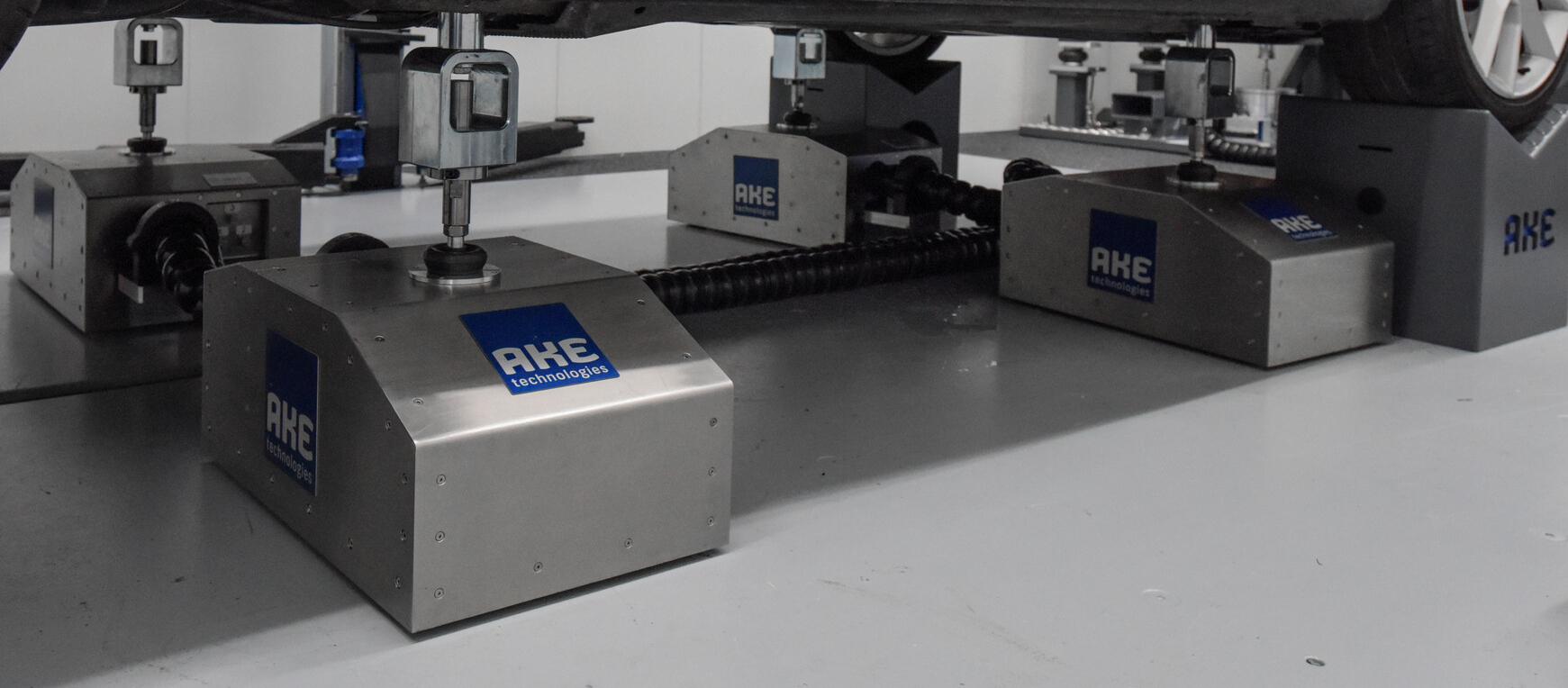 Squeaky Machine Squeak & Rattle Testing: Noise Acoustics – AKE technologies GmbH